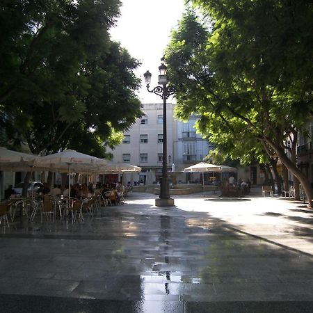 Apartamento 19 Dias Y Muchas Noches Cadiz Dış mekan fotoğraf